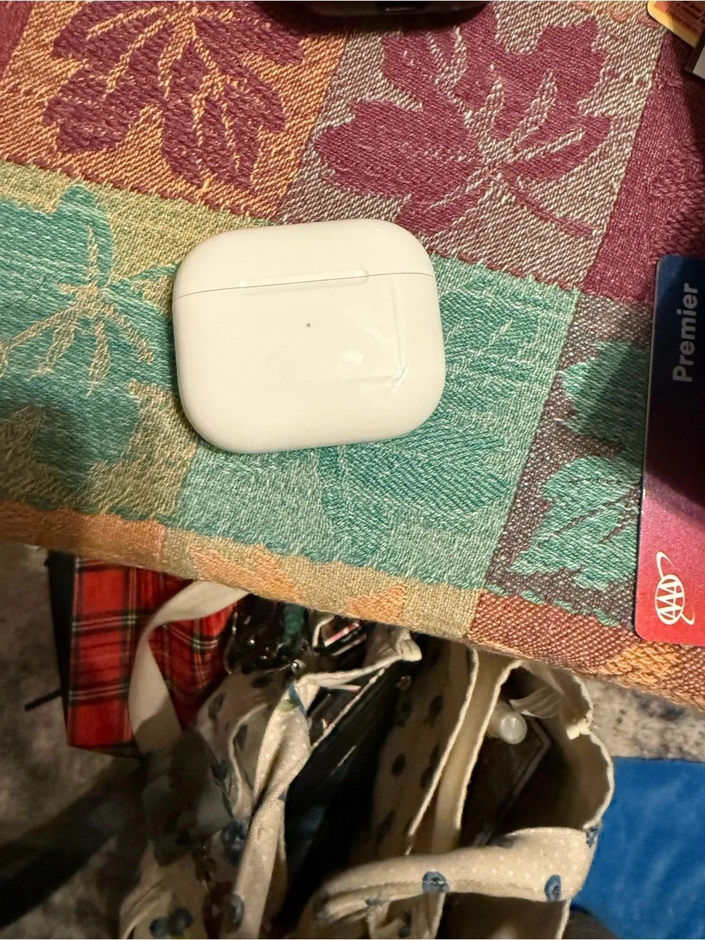 Apple Air Pods 3rd Generation with Charging Case